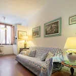 Tiny Pitti